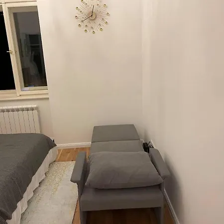 2-bed In Praha Апартаменты Hrebecniky