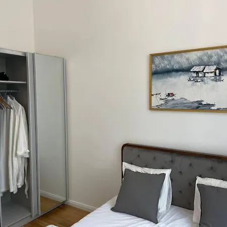 2-bed In Praha Апартаменты Hrebecniky