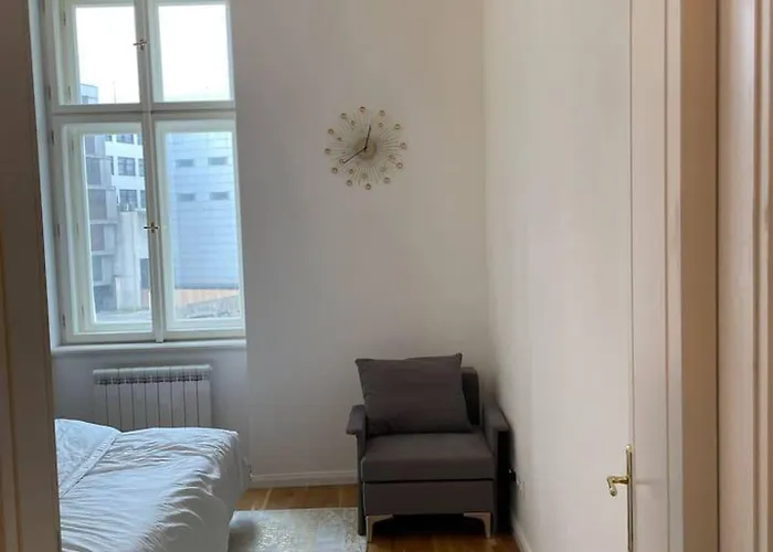 2-bed In Praha Апартаменты *